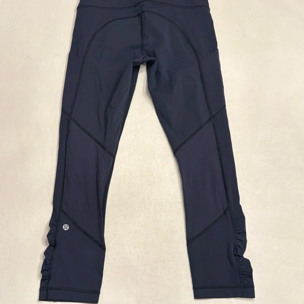 Lululemon Pace Rival Navy Blue‎ Leggings With Ruching at Ankles Side Pockets 6